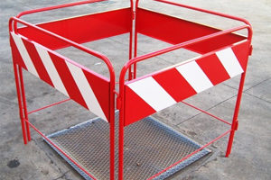barriera interruzione chiusino stradale