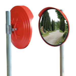 Palo completo di specchio stradale